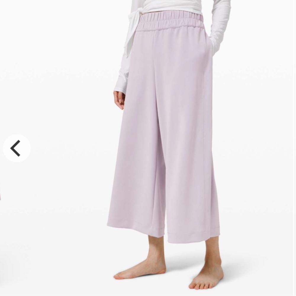 lululemon Seek Softness MR crop
